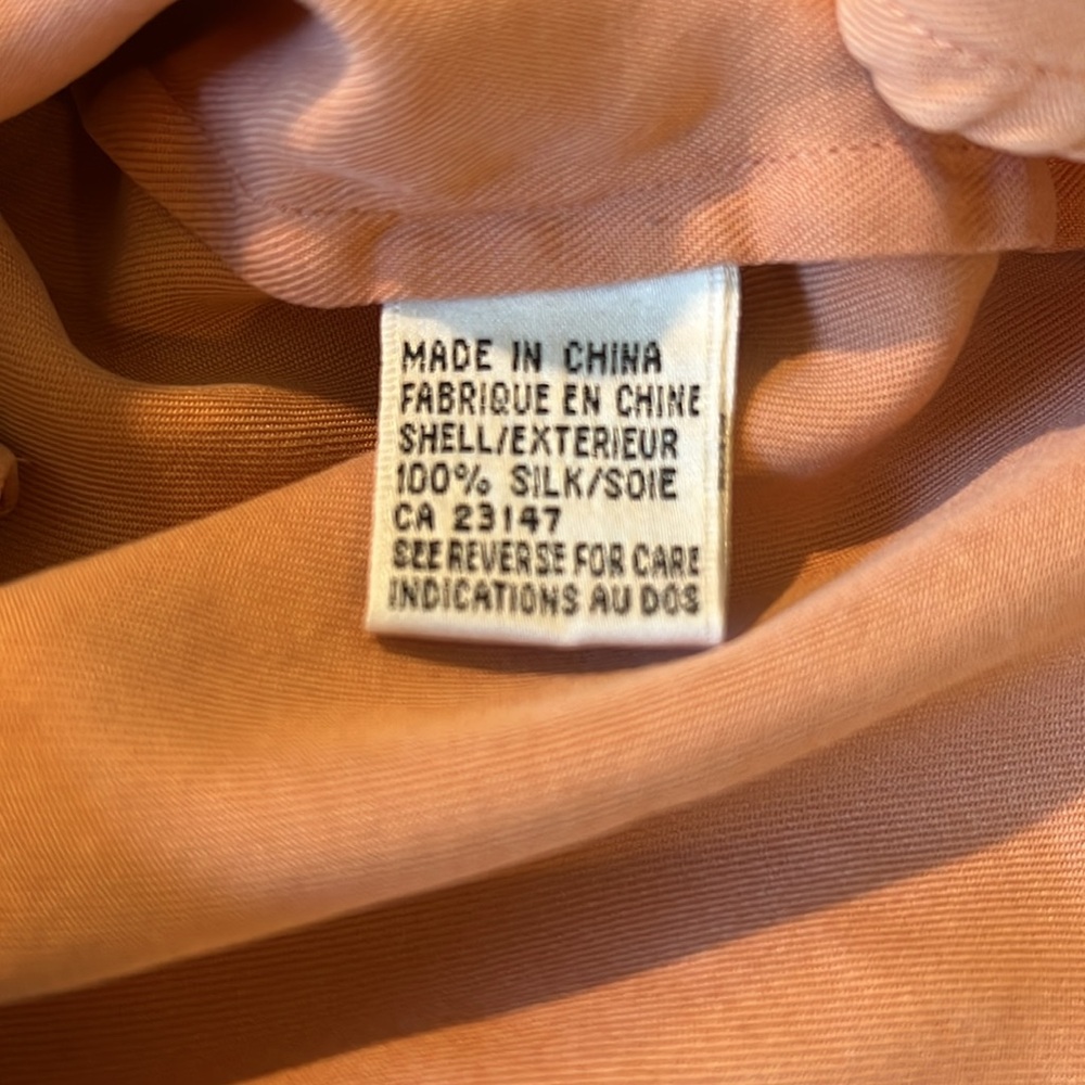 Vintage Talbots Silk Short Sleeve Button-Down - Picture 6 of 10